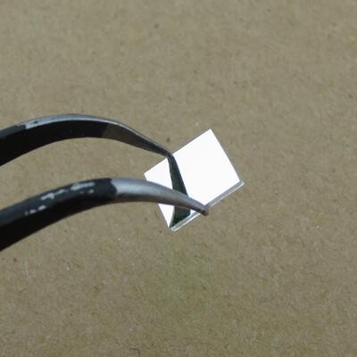 630nm Red narrow band pass filter, 630nm band pass filter 8.0*8.0*0.7mm - Image 2