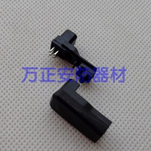 Automatic aperture plug